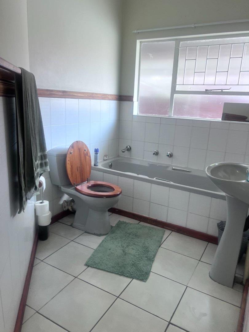 To Let 2 Bedroom Property for Rent in Pellissier Free State